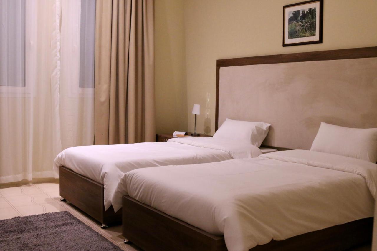 Qatar Youth Hostels โดฮา ภายนอก รูปภาพ