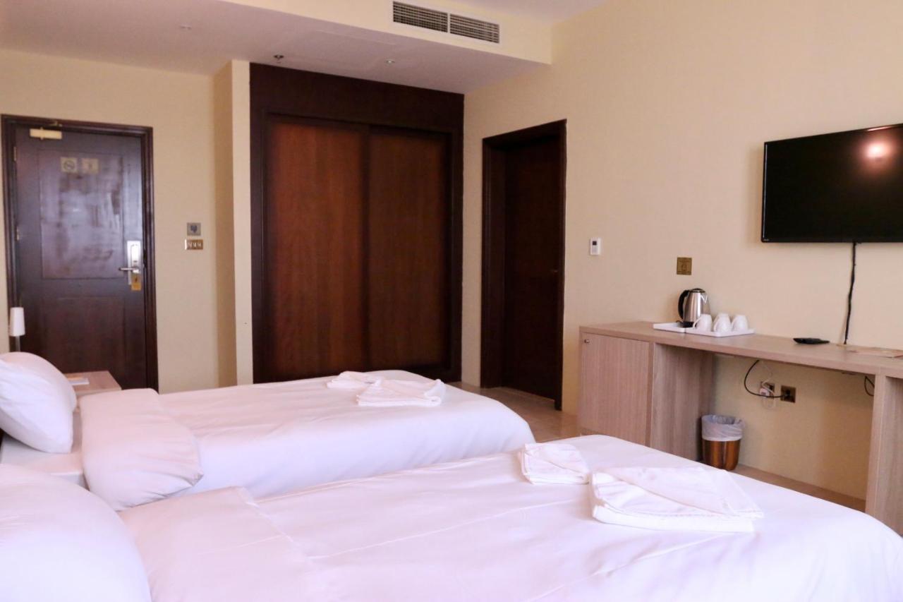 Qatar Youth Hostels โดฮา ภายนอก รูปภาพ